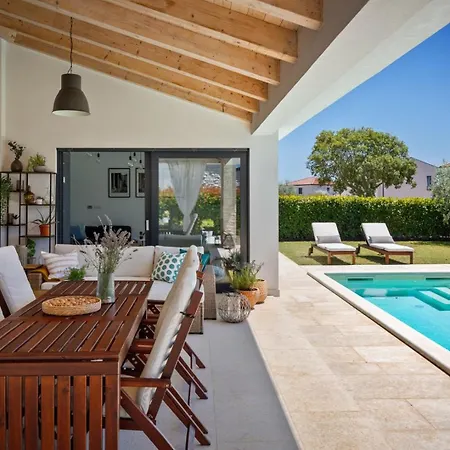 Laurentii Villa Sveti Lovrec Pazenaticki